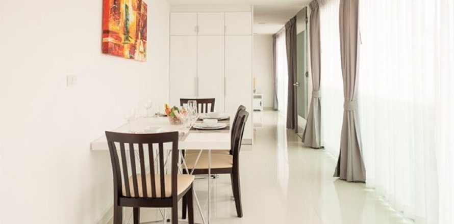 Кондоминиум с 1 спальней в Паттайе, Таиланд № 130523