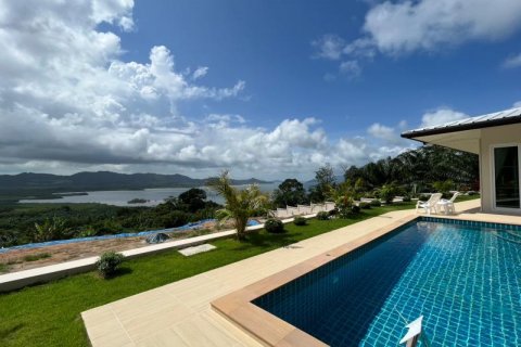 Вилла в Кхок Клое, Таиланд с 3 спальнями  № 124934 - фото 1