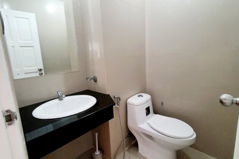 Condo in Pattaya, Thailand, 1 bedroom  № 130366 - photo 10