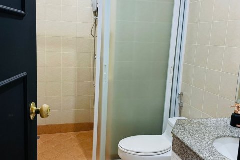 Condo à Pattaya, Thaïlande, 2 chambres  № 133168 - photo 11