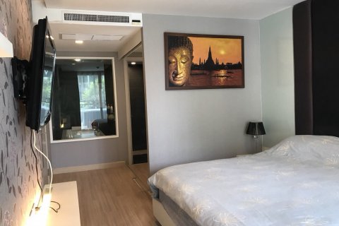 Hors-plan Apus à Pattaya, Thaïlande № 27453 - photo 16