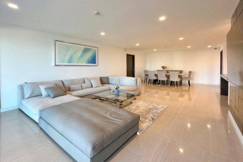 Condo à Pattaya, Thaïlande, 3 chambres № 129997 - photo 3