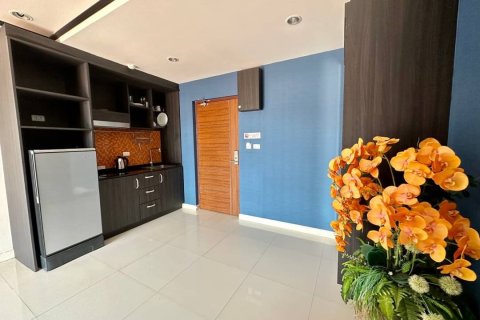 Студия в кондо в Паттайе, Таиланд № 123172 - фото 1