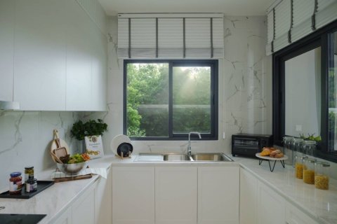 House in Pattaya, Thailand 4 bedrooms № 126729 - photo 12