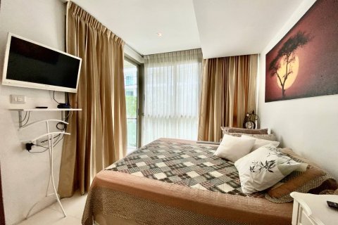 Condo in Pattaya, Thailand, 3 bedrooms  № 130109 - photo 20