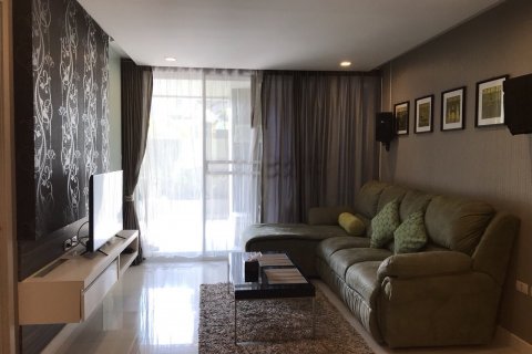 Hors-plan Apus à Pattaya, Thaïlande № 27453 - photo 4