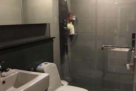 Hors-plan Apus à Pattaya, Thaïlande № 27453 - photo 2