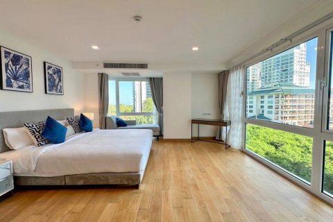 Condo à Pattaya, Thaïlande, 3 chambres № 129997 - photo 8