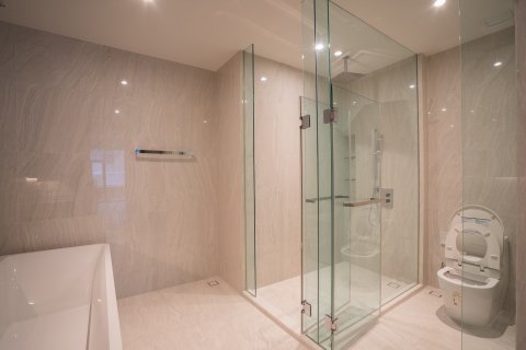 Кондоминиум с 2 комнатами в Ваттхане, Бангкок, Таиланд № 124928 - фото 8