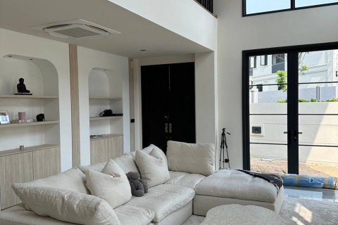 Вилла в Паттайе, Таиланд с 4 спальнями № 119046 - фото 4