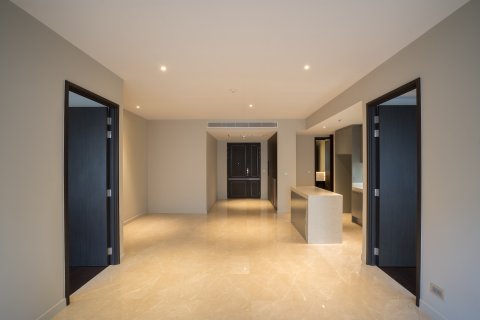 Кондоминиум с 2 комнатами в Ваттхане, Бангкок, Таиланд № 124928 - фото 3