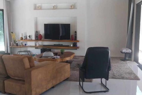 Villa in Ko Samui, Thailand 3 bedrooms № 133111 - photo 10