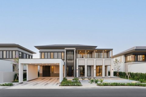 Вилла в Паттайе, Таиланд с 4 комнатами  № 121279 - фото 1