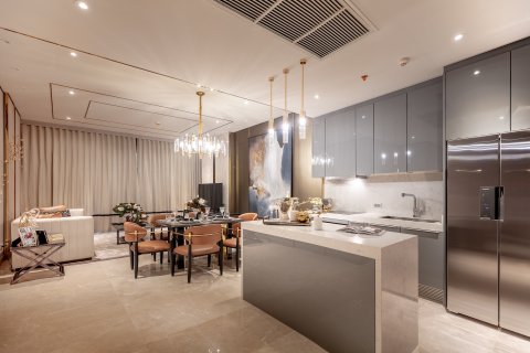 Condo in Watthana, Bangkok, Thailand, 2 bedrooms  № 124930 - photo 1