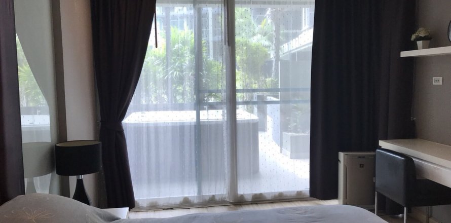 Condo à Pattaya, Thaïlande, 3 chambres à Apus  № 125070