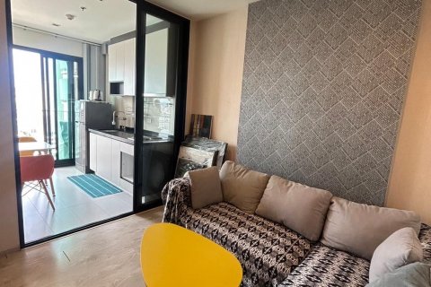 ЖК The Base Central Pattaya в Чонбури, Таиланд № 44361 - фото 6