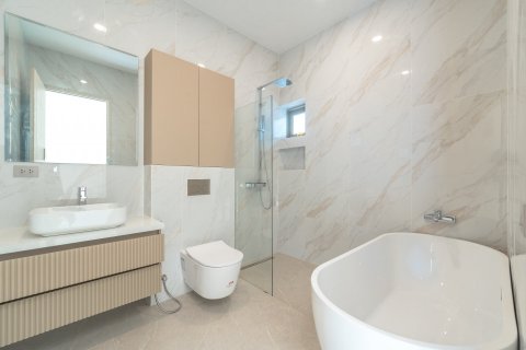 Villa in Bang Tao, Thailand 3 bedrooms № 125552 - photo 14