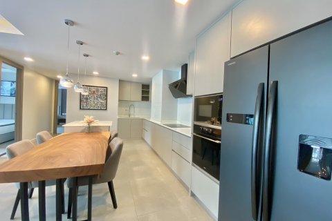 Condo in Pattaya, Thailand, 2 bedrooms  № 130110 - photo 25