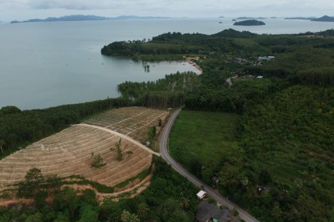 Земельный участок в Кхок Клое, Таиланд  № 124992 - фото 3