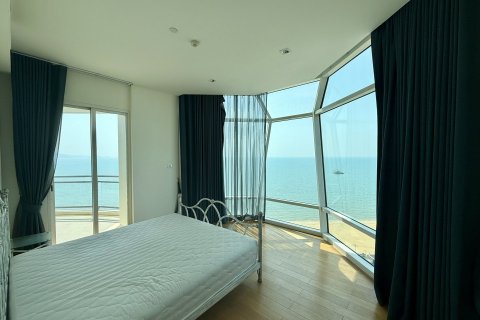 Condo à Pattaya, Thaïlande, 3 chambres № 130071 - photo 11