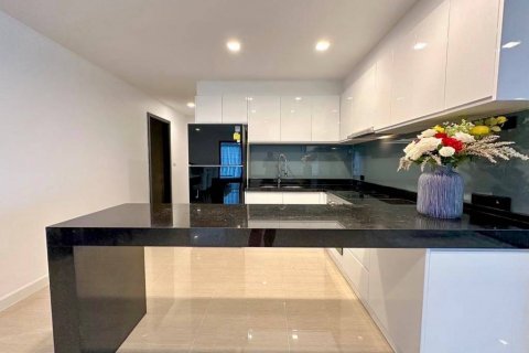 Кондоминиум с 3 спальнями в Паттайе, Таиланд № 130638 - фото 7