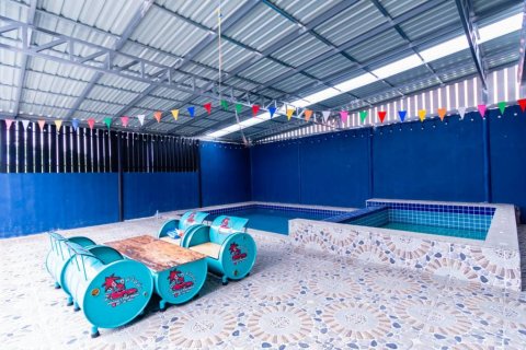 Villa in Cha-am, Thailand 5 bedrooms № 105145 - photo 2