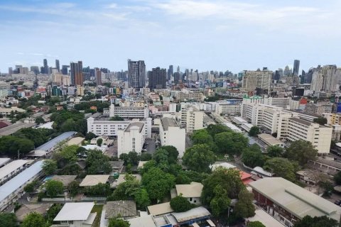 Condo in Phaya Thai, Bangkok, Thailand, 2 bedrooms  № 124012 - photo 18