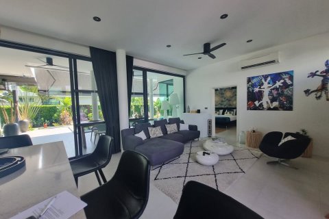 Вилла в Хуа Хине, Таиланд с 4 спальнями № 124015 - фото 1