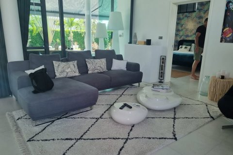 Вилла в Хуа Хине, Таиланд с 4 спальнями № 124015 - фото 9