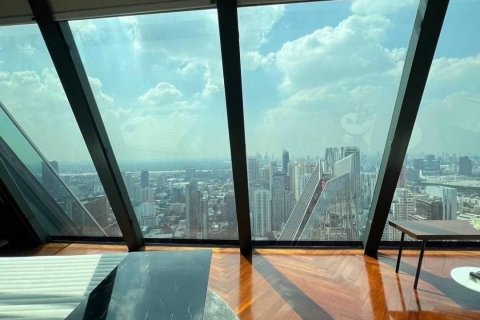 Condo in Watthana, Bangkok, Thailand, 3 bedrooms  № 124010 - photo 12