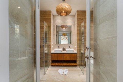 House in Bang Tao, Thailand 5 bedrooms № 132084 - photo 19