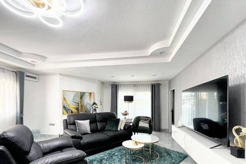 House in Pattaya, Thailand 3 bedrooms № 85610 - photo 3