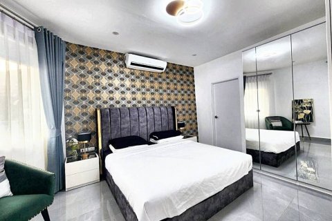 House in Pattaya, Thailand 3 bedrooms № 85610 - photo 8