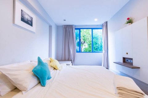 Condo in Hua Hin, Thailand, 2 bedrooms  № 85609 - photo 8