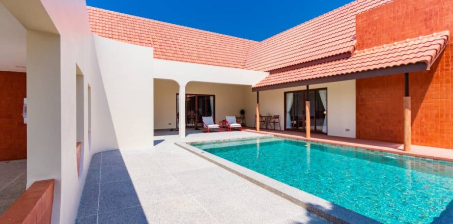 Villa in Hua Hin, Thailand 4 bedrooms № 99981