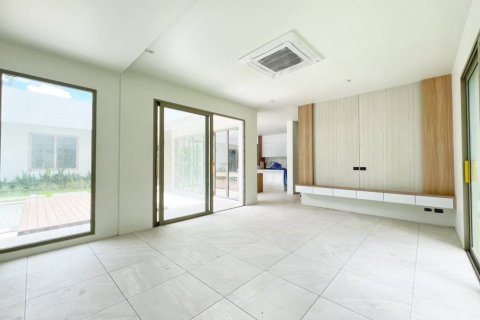 Villa à Kathu, Thaïlande 4 chambres № 132678 - photo 8