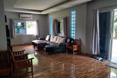 Дом в Паттайе, Таиланд с 3 спальнями № 132674 - фото 5