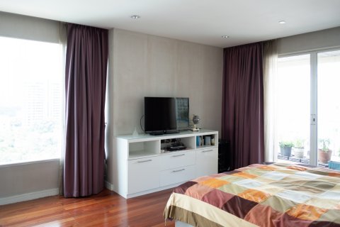 Condo à Bangkok, Thaïlande, 4 chambres № 143782 - photo 8
