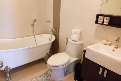 Кондоминиум с 3 спальнями в Бангкоке, Таиланд № 143776 - фото 8