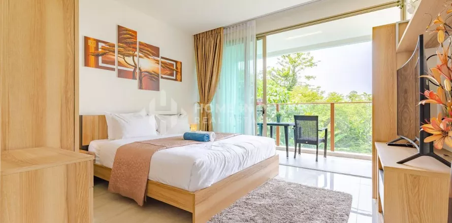 Studio in the Condo in Kamala, Thailand  № 130990