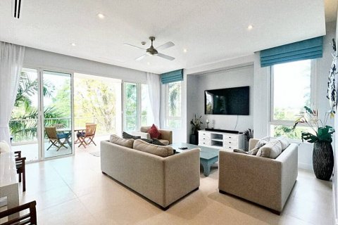 Кондоминиум с 3 спальнями в Банг Тао, Таиланд № 85888 - фото 1