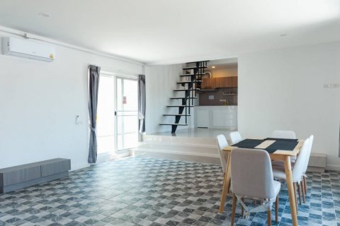 Villa in Hua Hin, Thailand 4 bedrooms № 124563 - photo 8