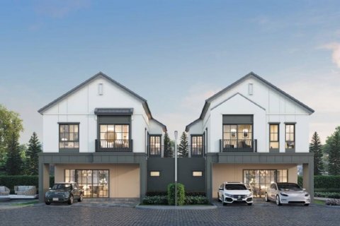 House in Bang Kaeo, Thailand 4 bedrooms № 124564 - photo 1