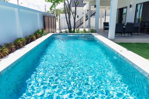 Villa in Hua Hin, Thailand 3 bedrooms № 124559 - photo 2