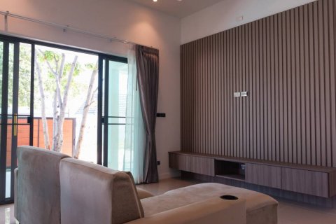 Villa in Hua Hin, Thailand 3 bedrooms № 124559 - photo 5