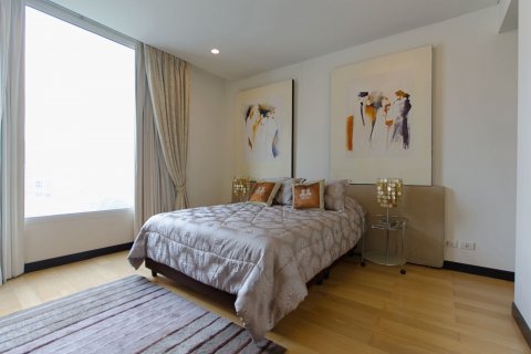 Condo à Pathum Wan, Bangkok, Thaïlande, 2 chambres  № 123811 - photo 5
