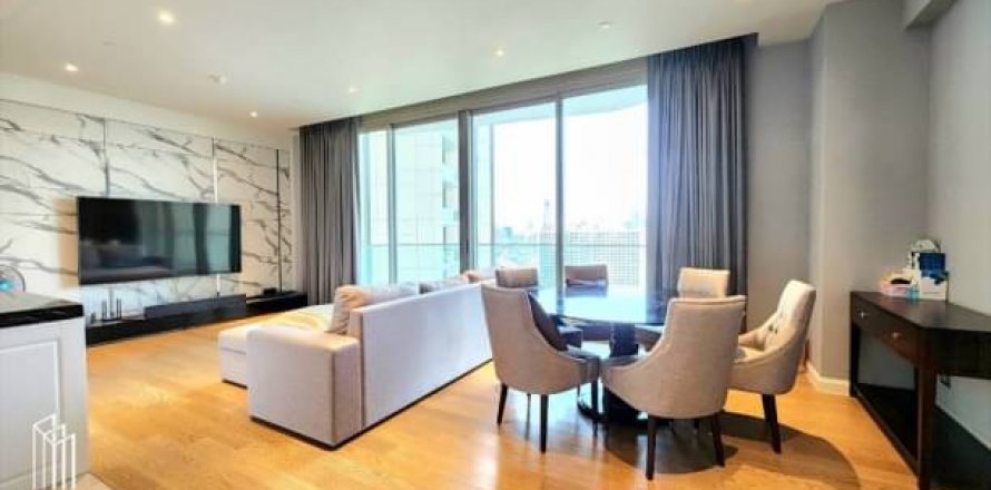Condo in Khlong San, Bangkok, Thailand, 2 bedrooms  № 123807