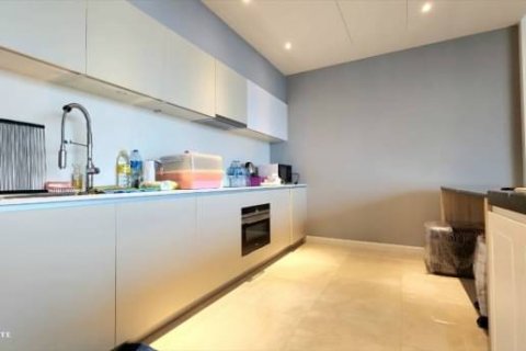 Condo in Khlong San, Bangkok, Thailand, 2 bedrooms  № 123807 - photo 4