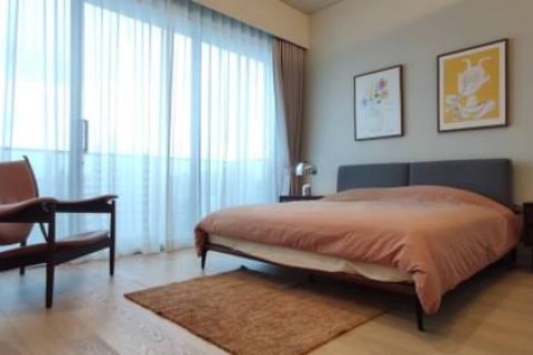 Condo in Watthana, Bangkok, Thailand, 2 bedrooms  № 123806 - photo 2