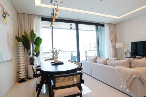 Condo in Pathum Wan, Bangkok, Thailand, 2 bedrooms  № 123809 - photo 6